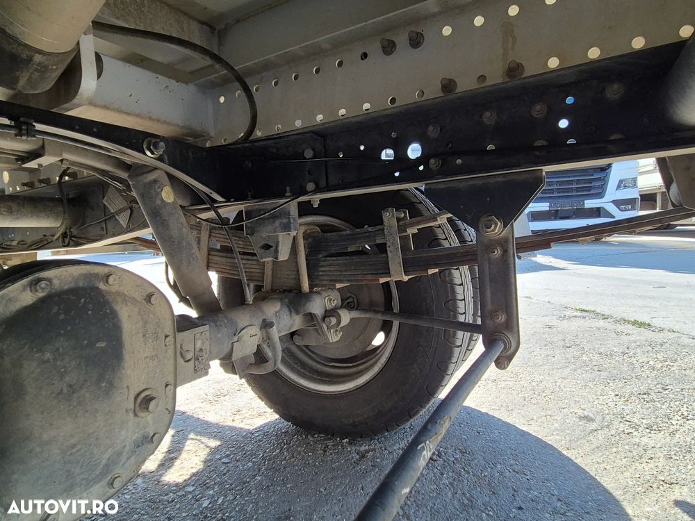 Iveco 35C16H3.0 D - 13