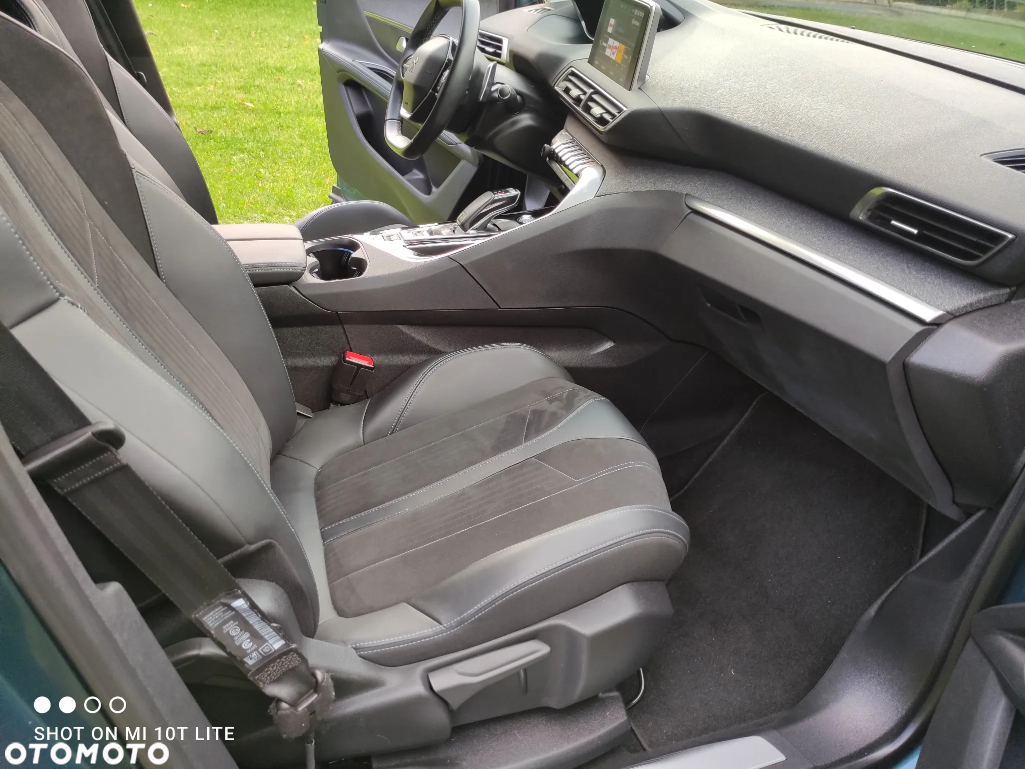 Peugeot 5008 PureTech 180 EAT8 Stop & Start Crossway - 30