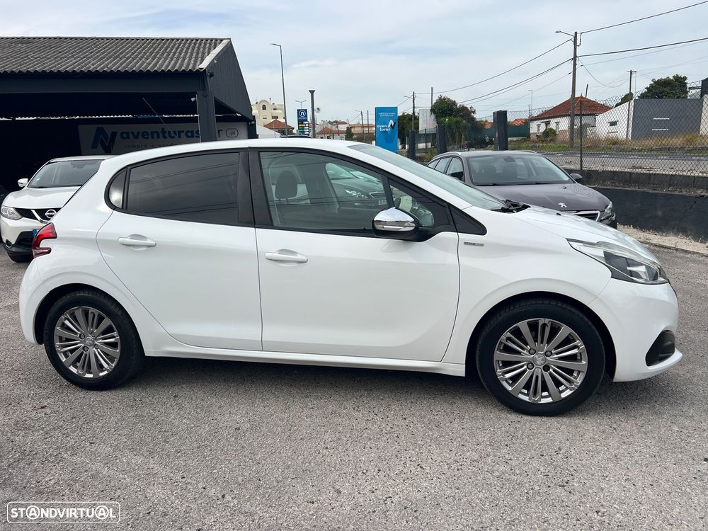 Peugeot 208 1.2 PureTech Style - 49