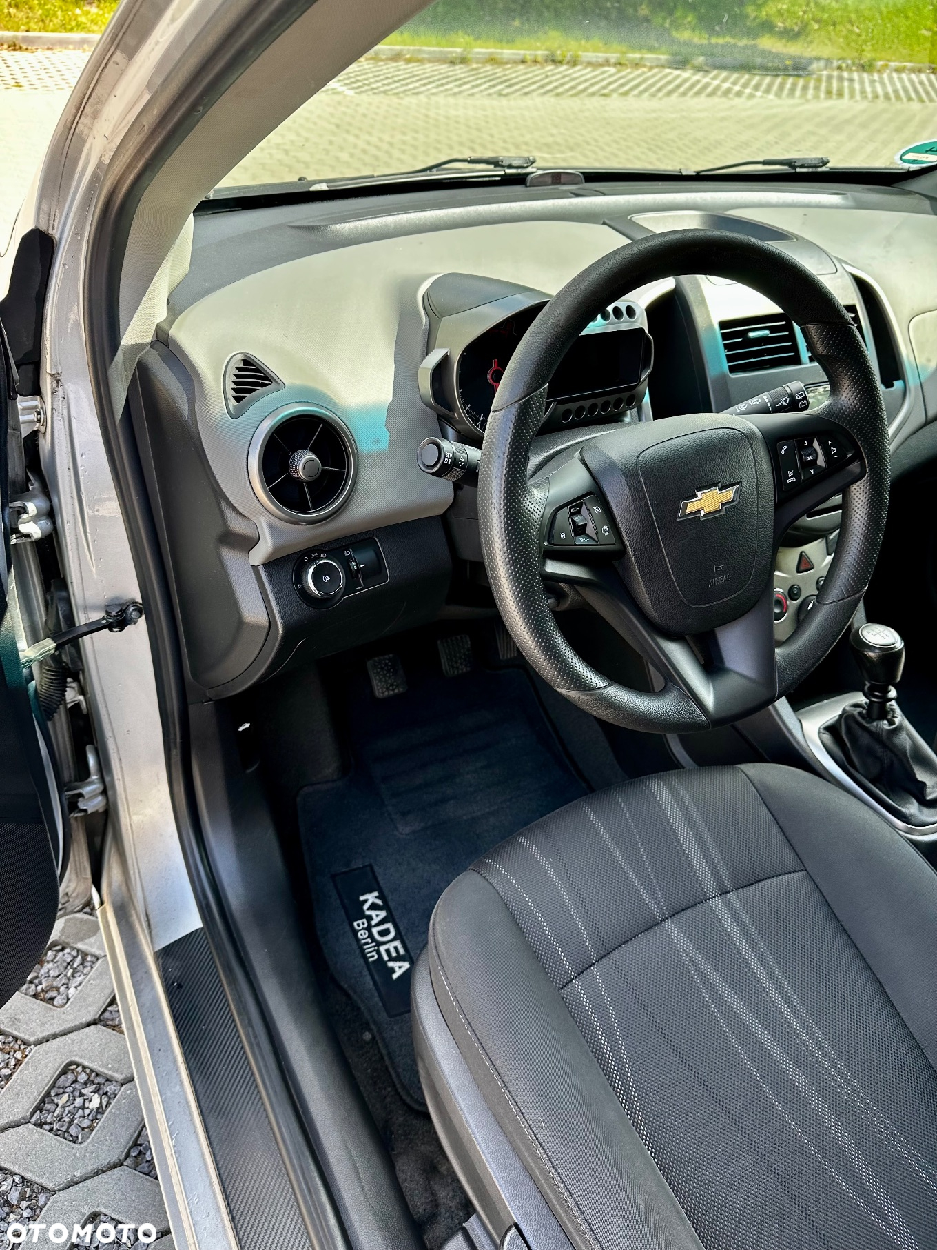 Chevrolet Aveo 1.2 LS - 32