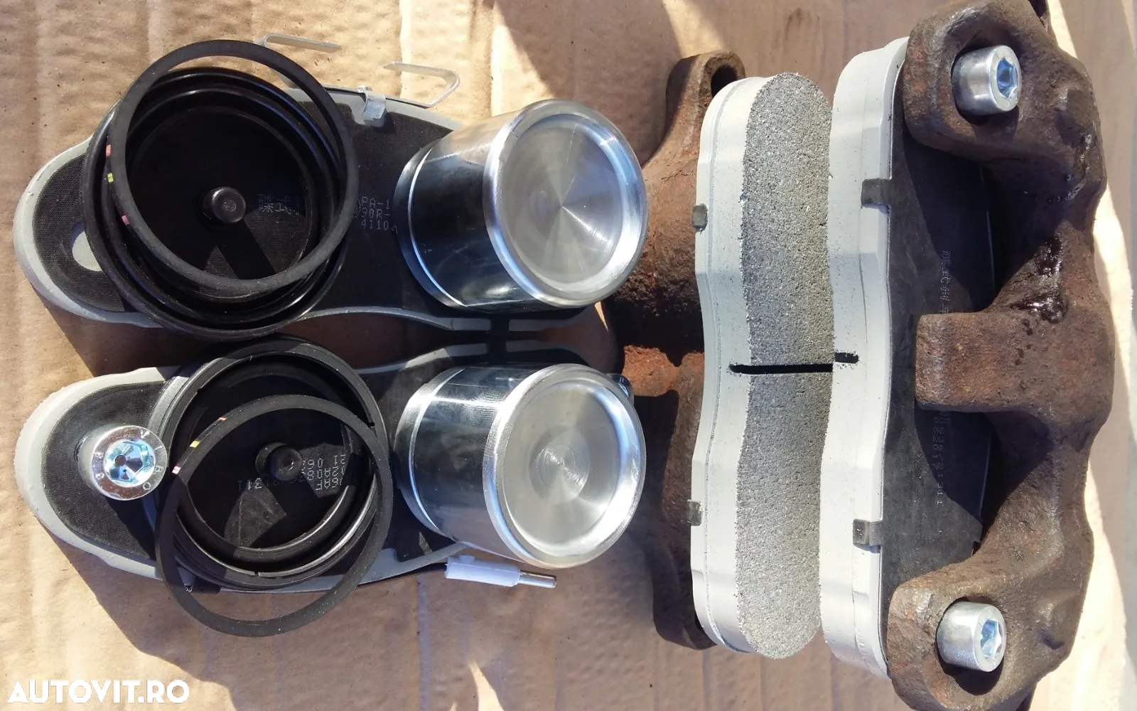 FAR NOU NISSAN ECO-T.100 L35 EBRO L35-08 L35-09 L35-085 FARURI PROIECTOARE PIESE 01500731-2  01500730-2 - 32