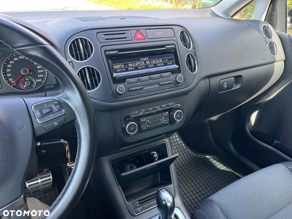 Volkswagen Golf Plus 1.6 TDI BlueMot Trendline DSG - 16