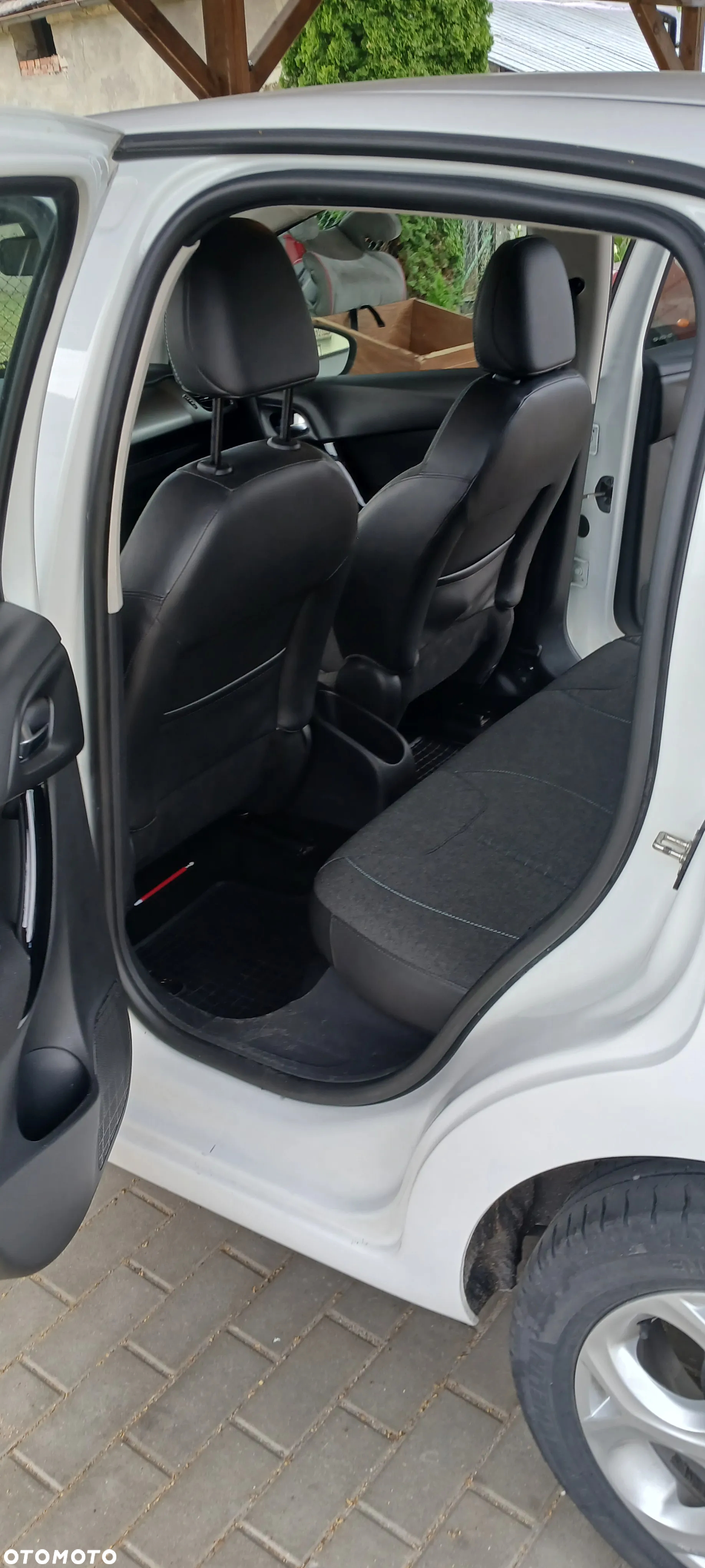 Citroën C3 1.2 PureTech Exclusive - 16