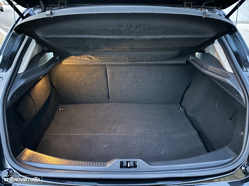 Renault Mégane 1.5 dCi Dynamique S - 29