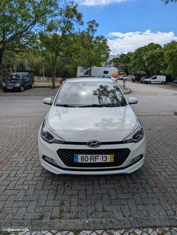 Hyundai i20 1.2 Comfort+Pack de lançamento - 1