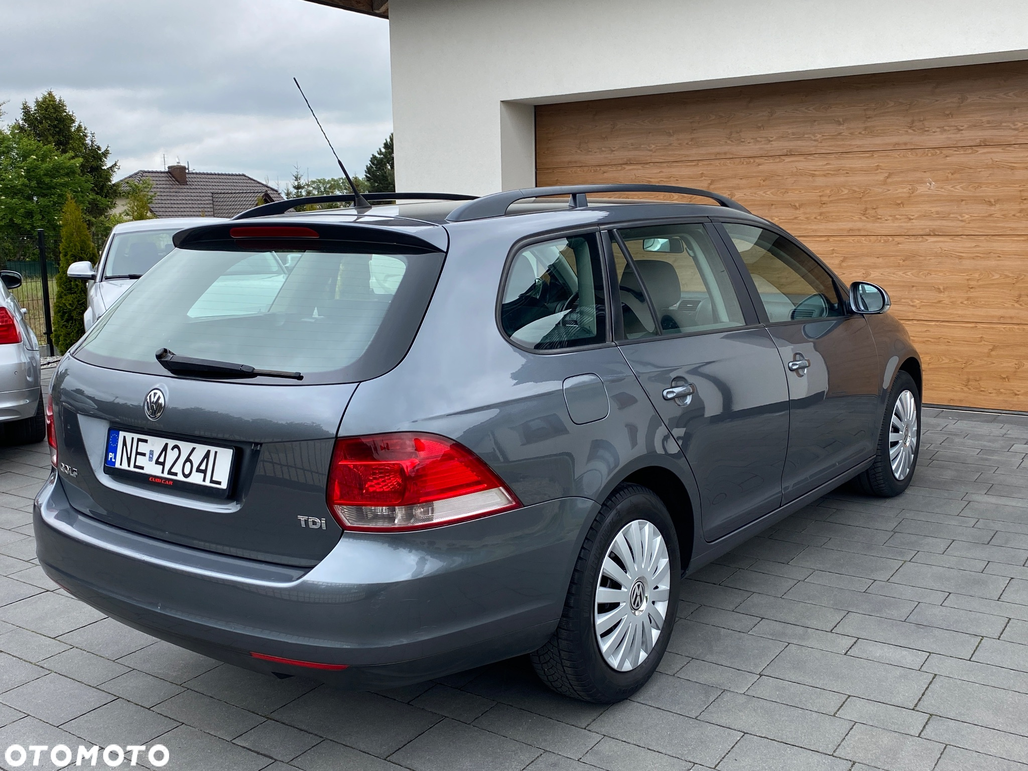 Volkswagen Golf 1.9 TDI DPF Edition - 23