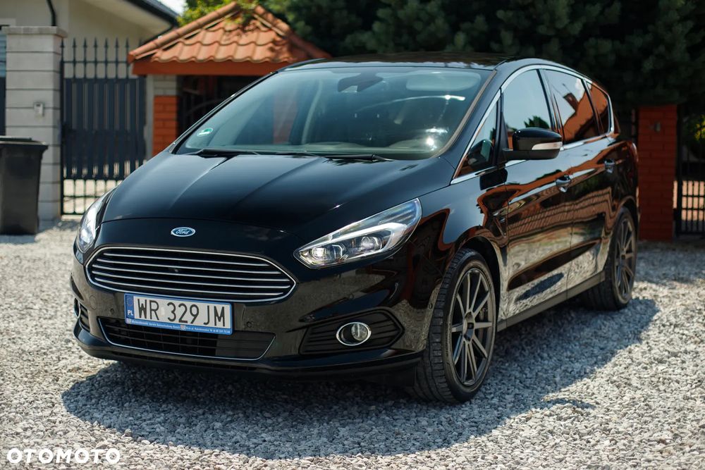Ford S-Max 2.0 TDCi Bi-Turbo Titanium PowerShift - 19