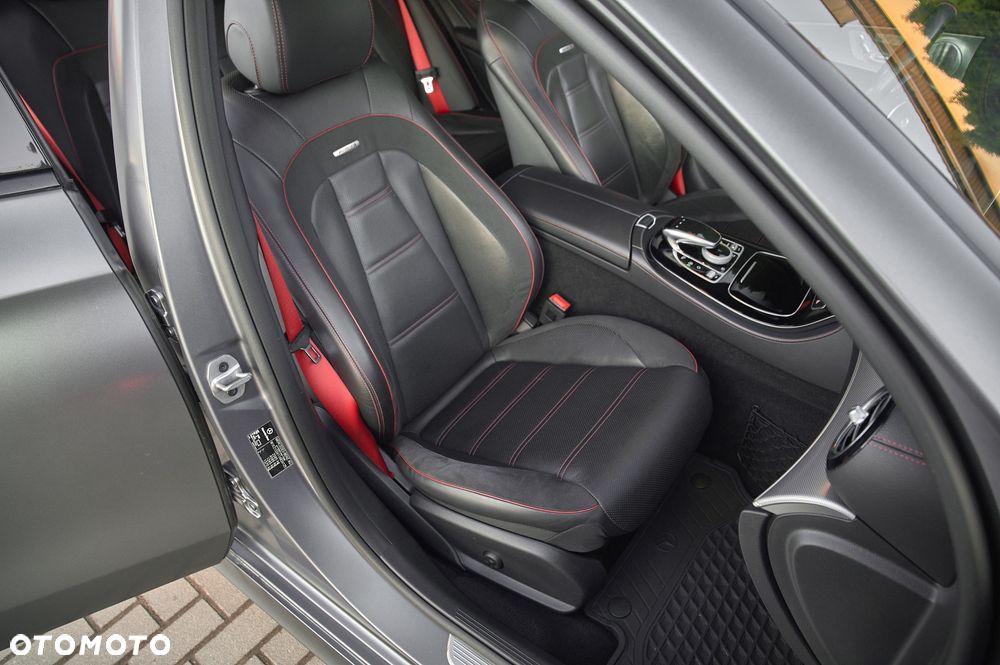 Mercedes-Benz Klasa E 53 AMG 4-Matic+ - 30