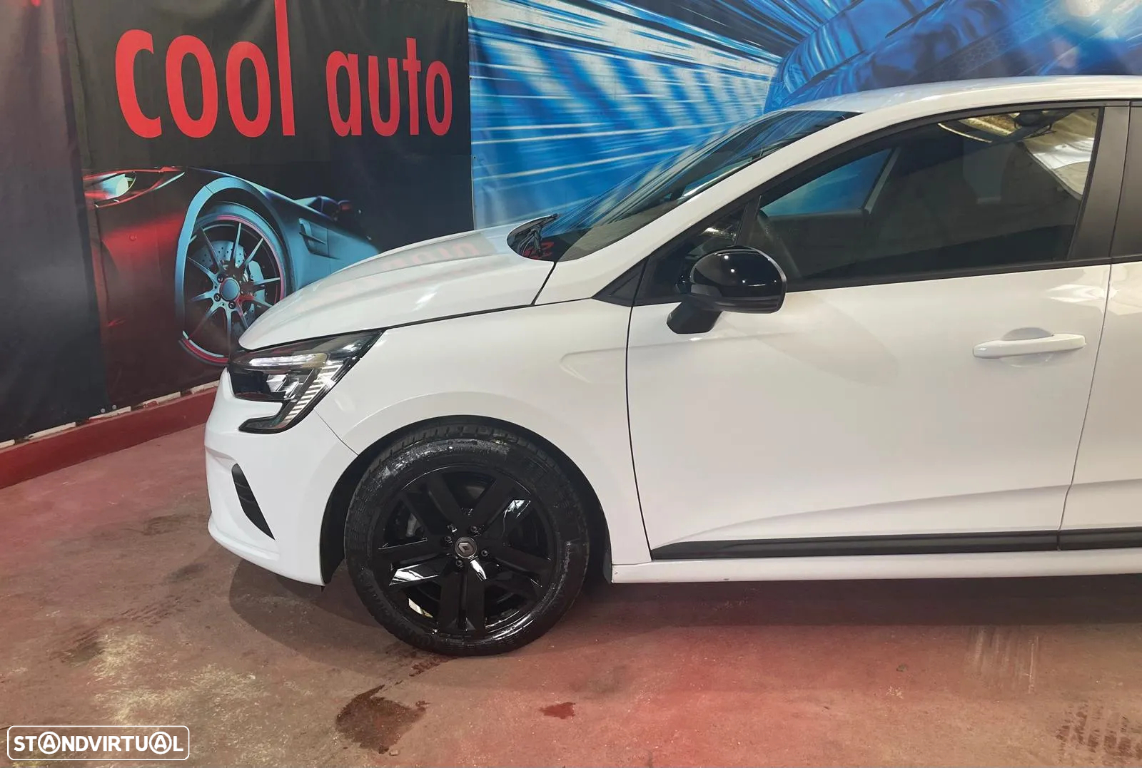 Renault Clio BLUE dCi 100 BUSINESS EDITION - 22