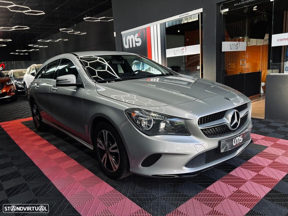 Mercedes-Benz CLA 180 d Shooting Brake Urban Aut. - 2