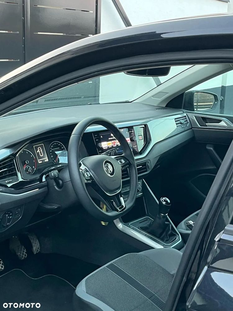 Volkswagen Polo - 17