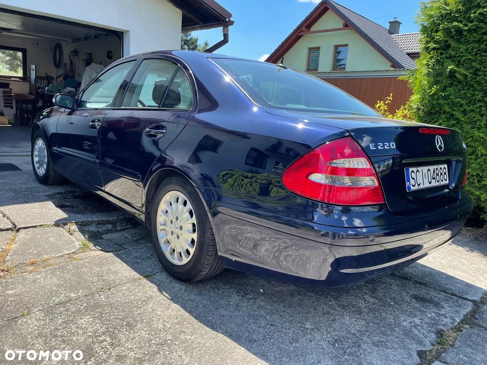 Mercedes-Benz Klasa E - 4