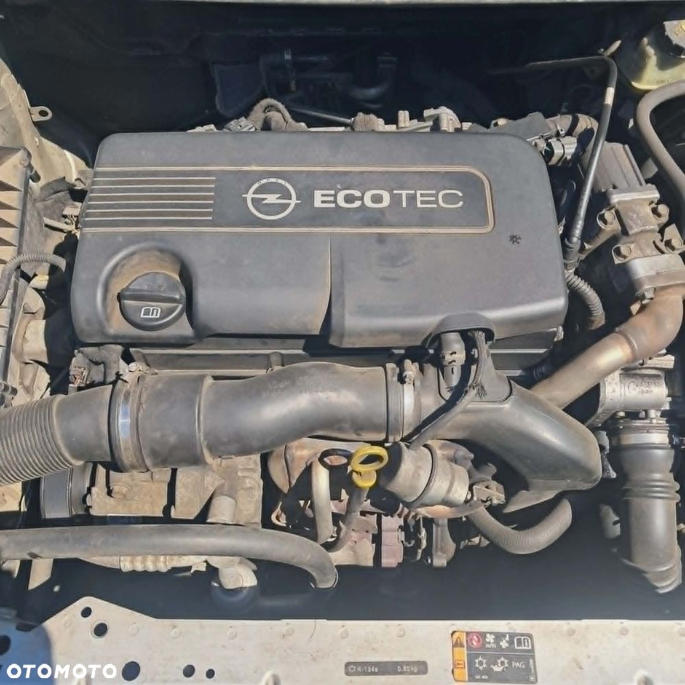 Opel Astra 1.7 CDTI DPF (119g) Sport - 5
