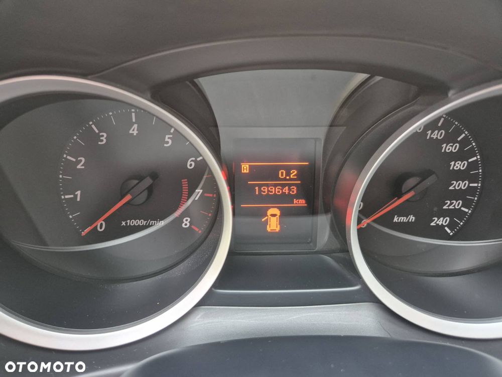 Mitsubishi Lancer 1.8 Invite - 12