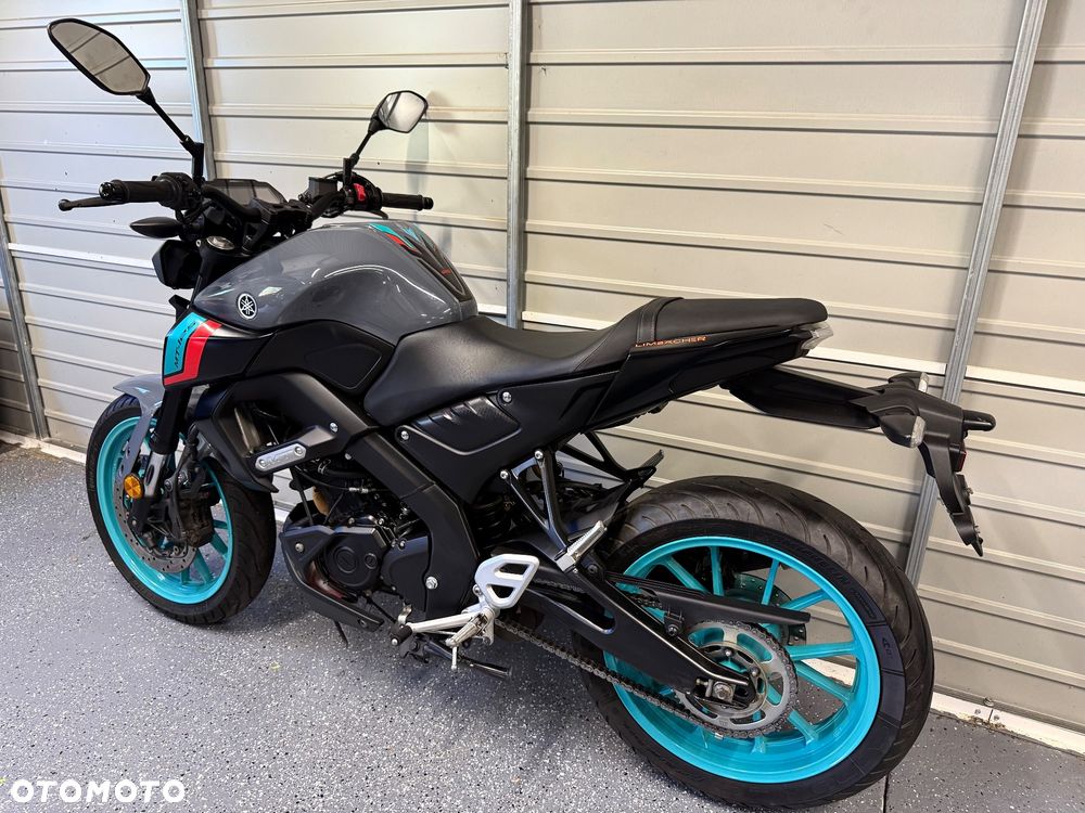 Yamaha MT - 9