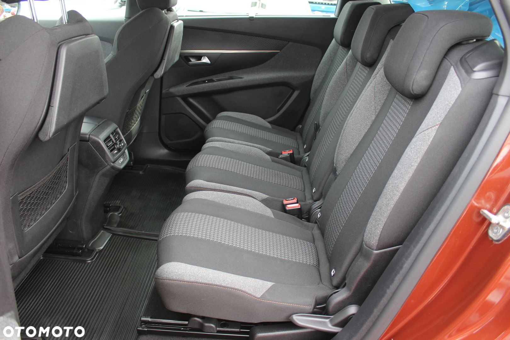 Peugeot 5008 1.5 BlueHDi Active S&S - 16
