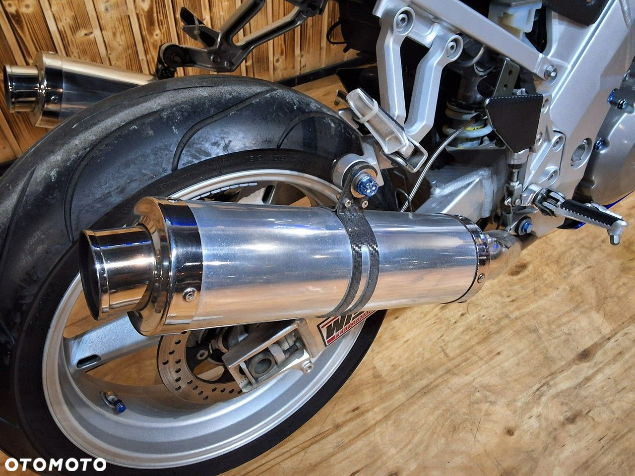 Suzuki SV - 23