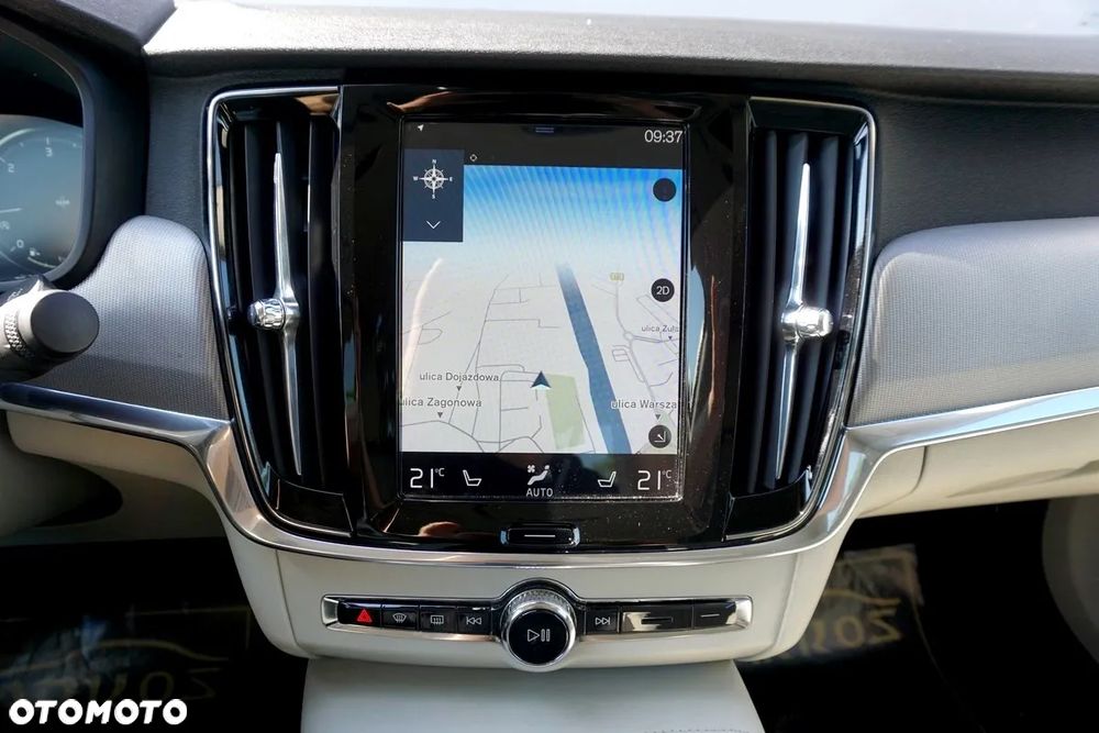 Volvo S90 D4 Inscription - 30
