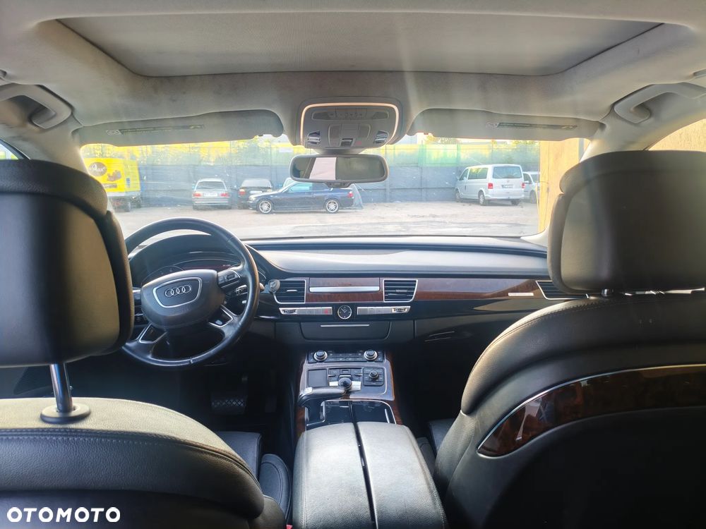 Audi A8 4.2 FSI L Quattro - 15
