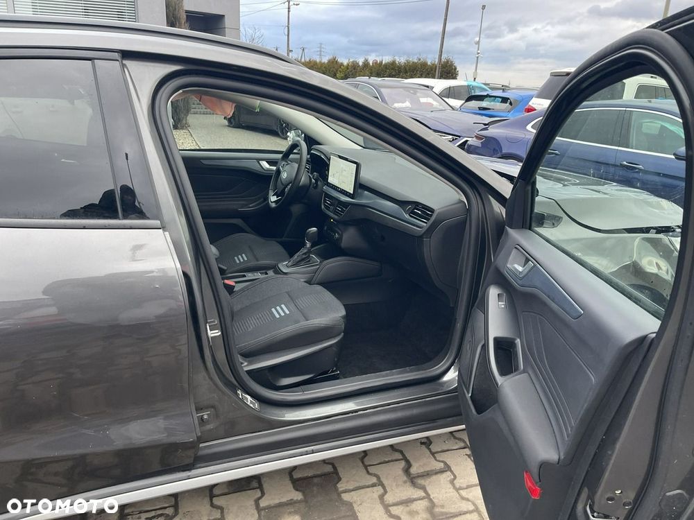 Ford Focus 1.0 EcoBoost Hybrid ST-LINE - 7
