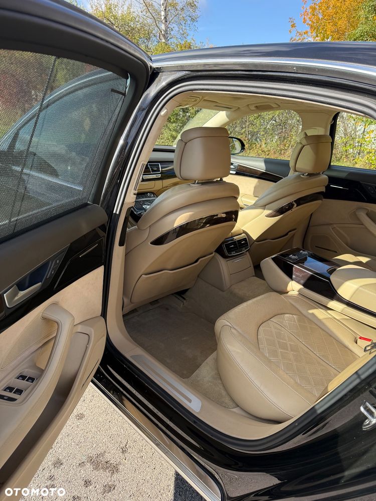 Audi A8 4.0 TFSI L Quattro - 15