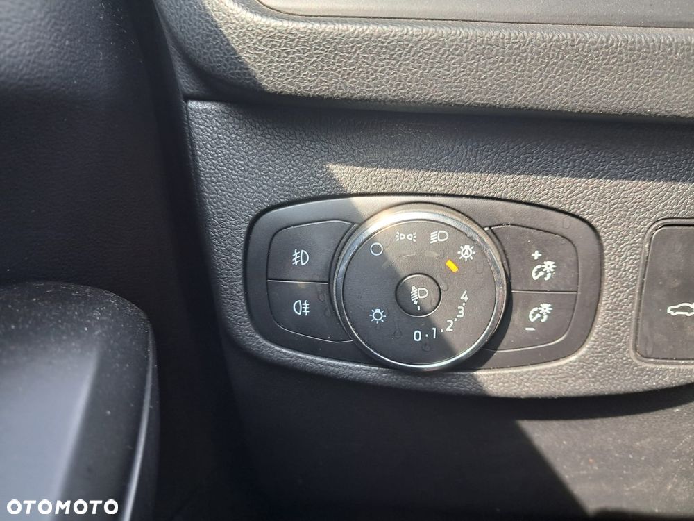 Ford Focus - 20