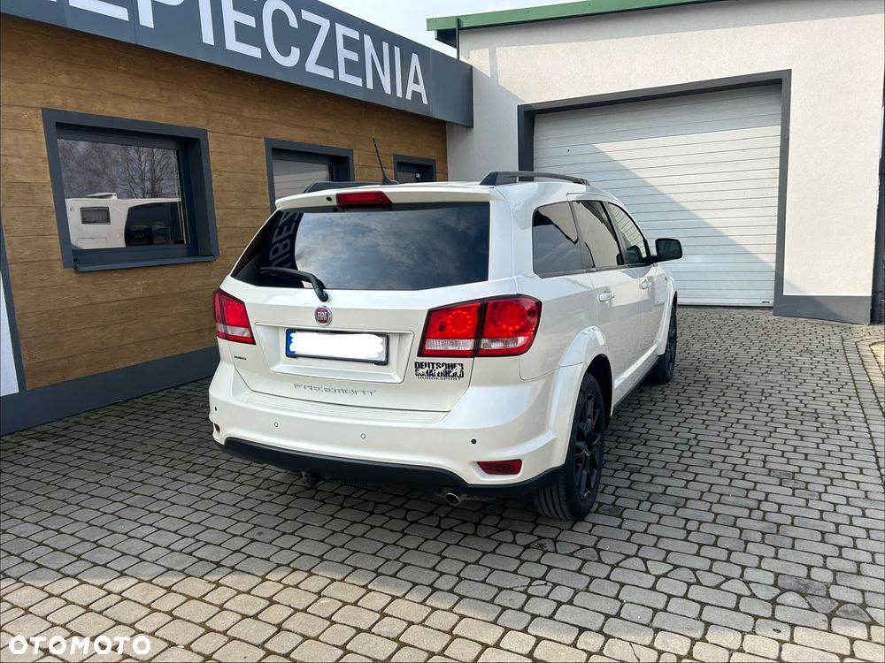 Fiat Freemont 2.0 Multijet 16V DPF Automatik Allrad Black Code - 27