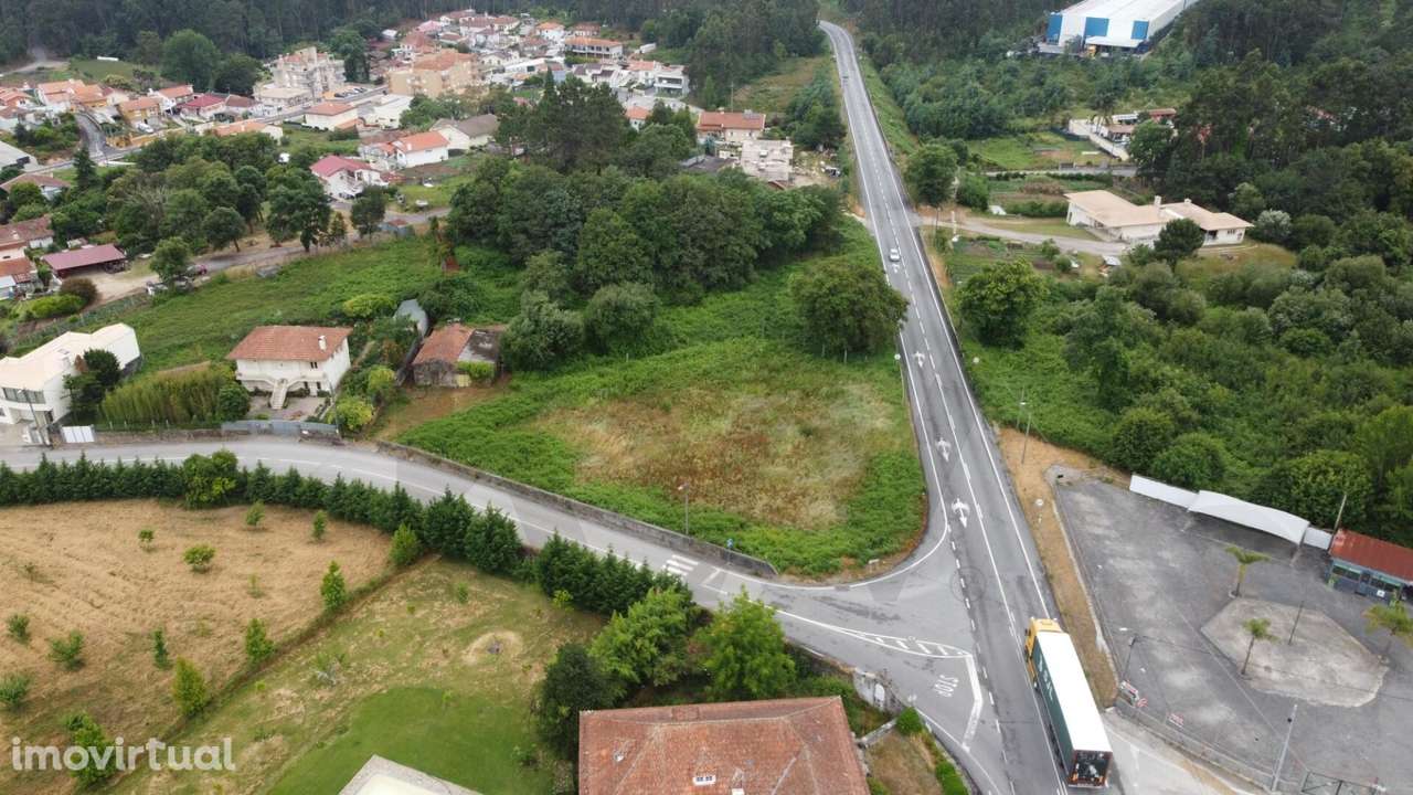 Terreno Excecional com Potencial para 13 Moradias de Luxo - Grande imagem: 3/34