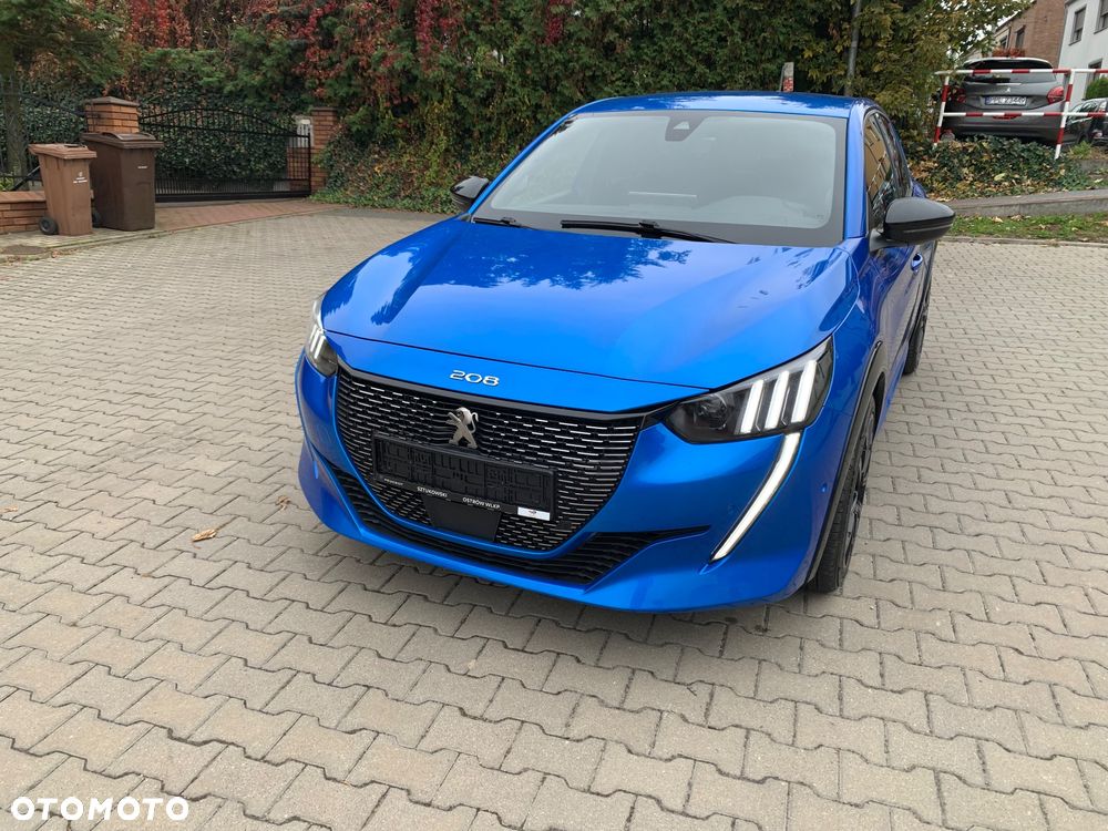 Peugeot 208 PureTech 100 GT - 33
