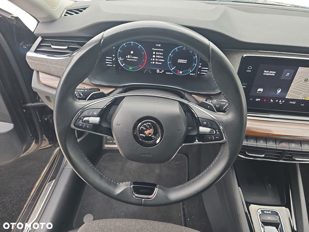 Skoda Octavia 2.0 TSI 4x4 Scout DSG - 21