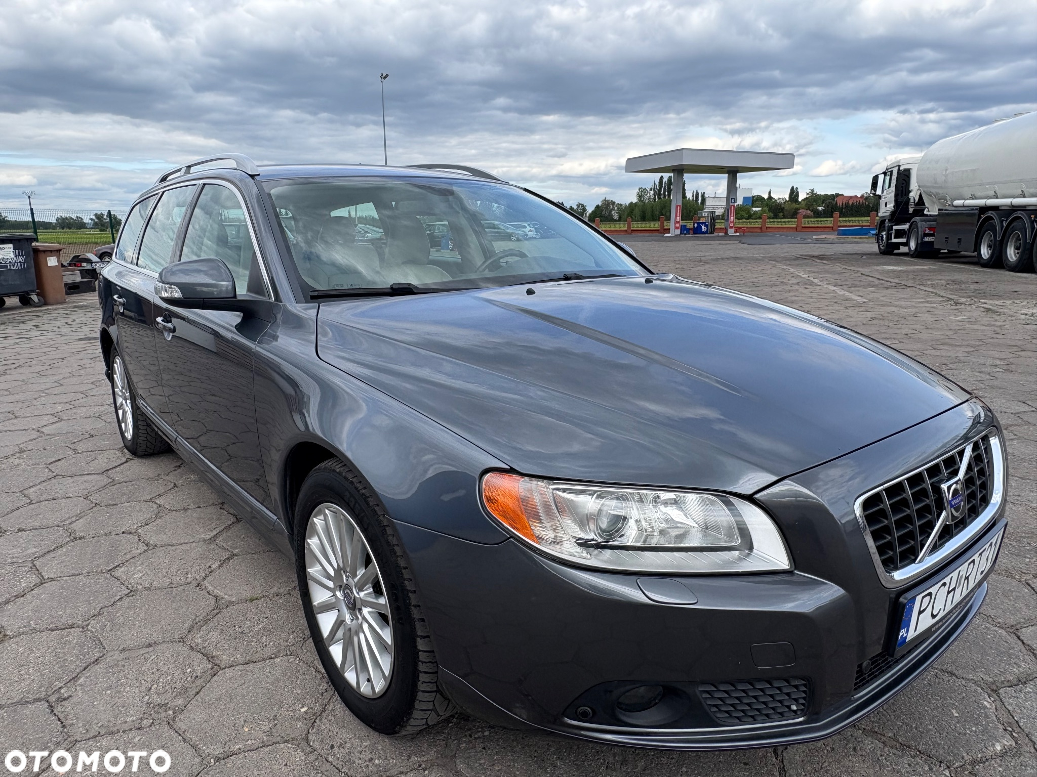 Volvo V70 D4 AWD Summum - 11