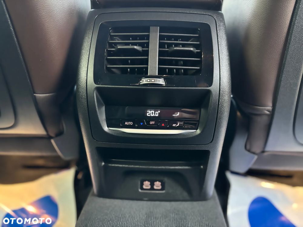 BMW X4 xDrive20d Edycja M Sport - 16