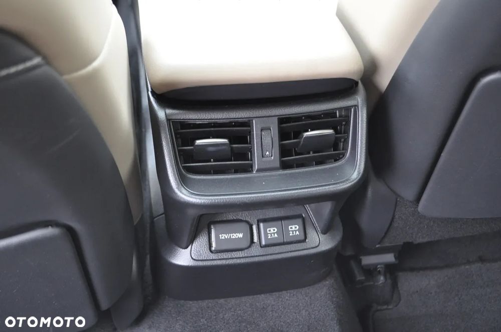 Lexus ES 300h Business Edition + - 24