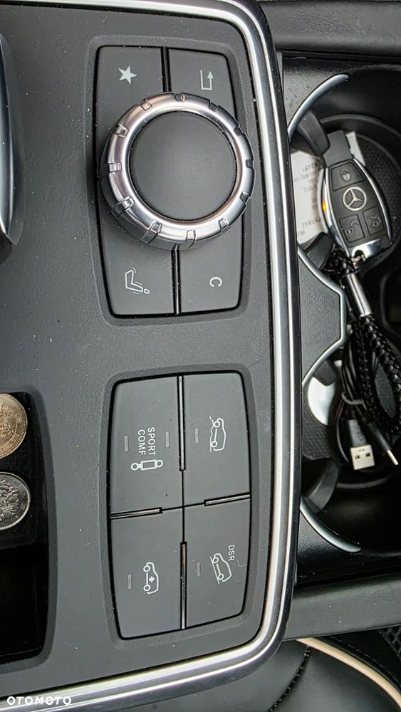 Mercedes-Benz GL 500 4Matic (BlueEFFICIENCY) 7G-TRONIC - 28