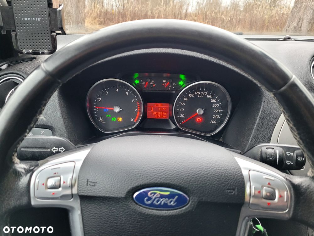 Ford Mondeo 2.0 Gold X - 35