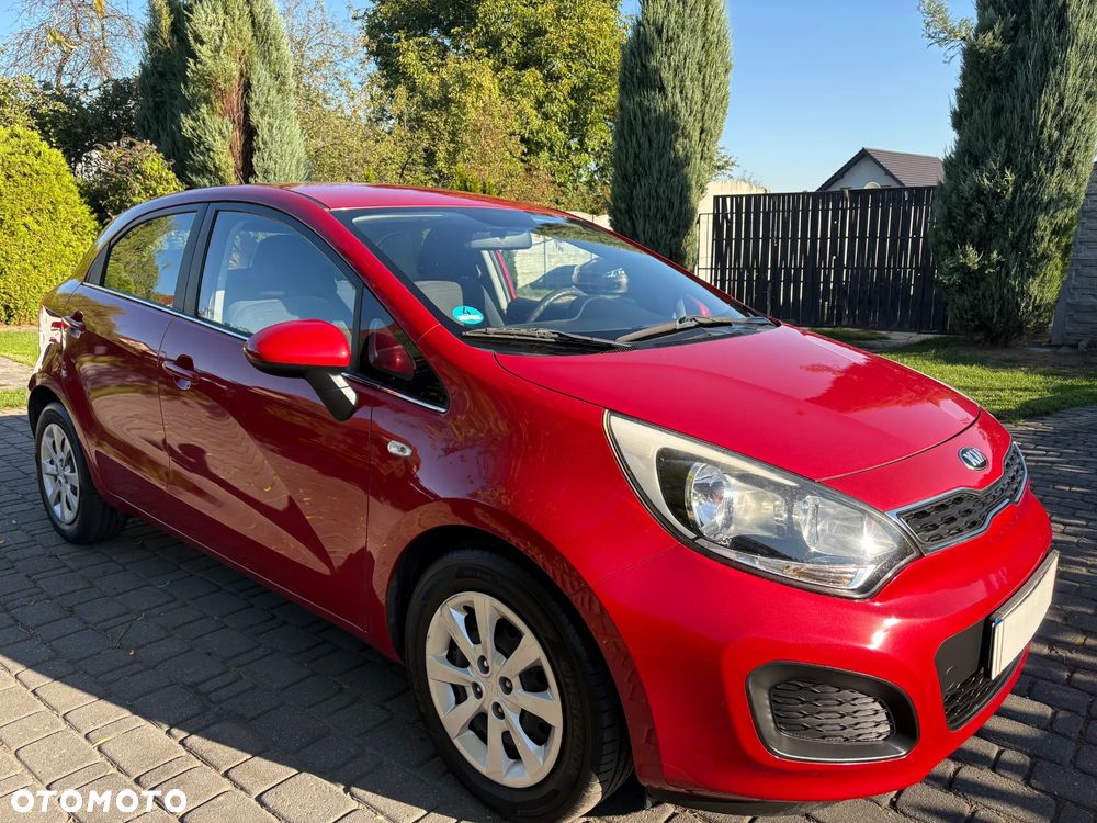 Kia Rio - 3