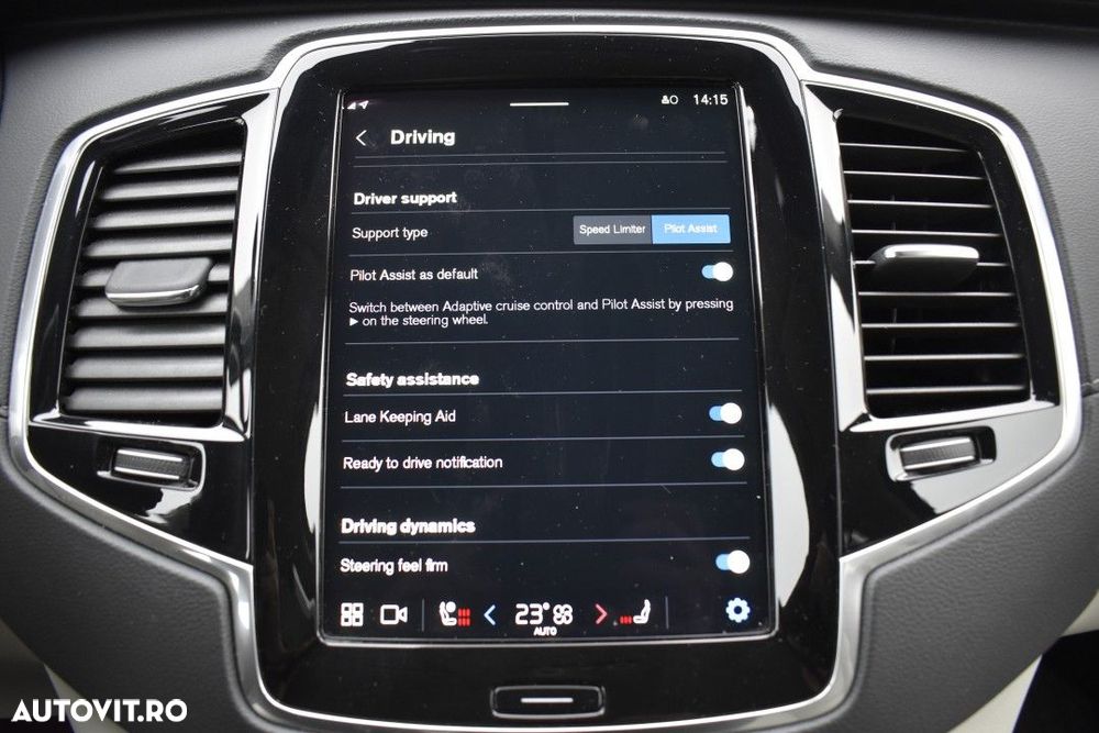 Volvo XC 90 - 23
