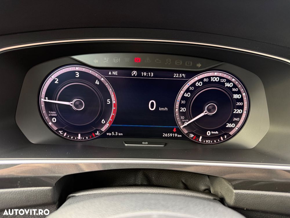 Volkswagen Tiguan - 16