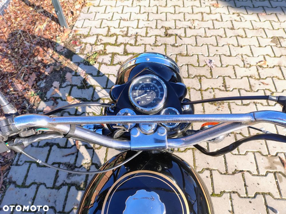 Royal Enfield Bullet - 8