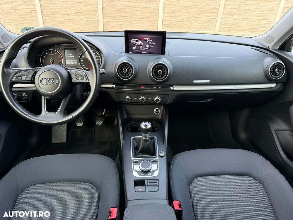 Audi A3 1.0 TFSI Design - 8