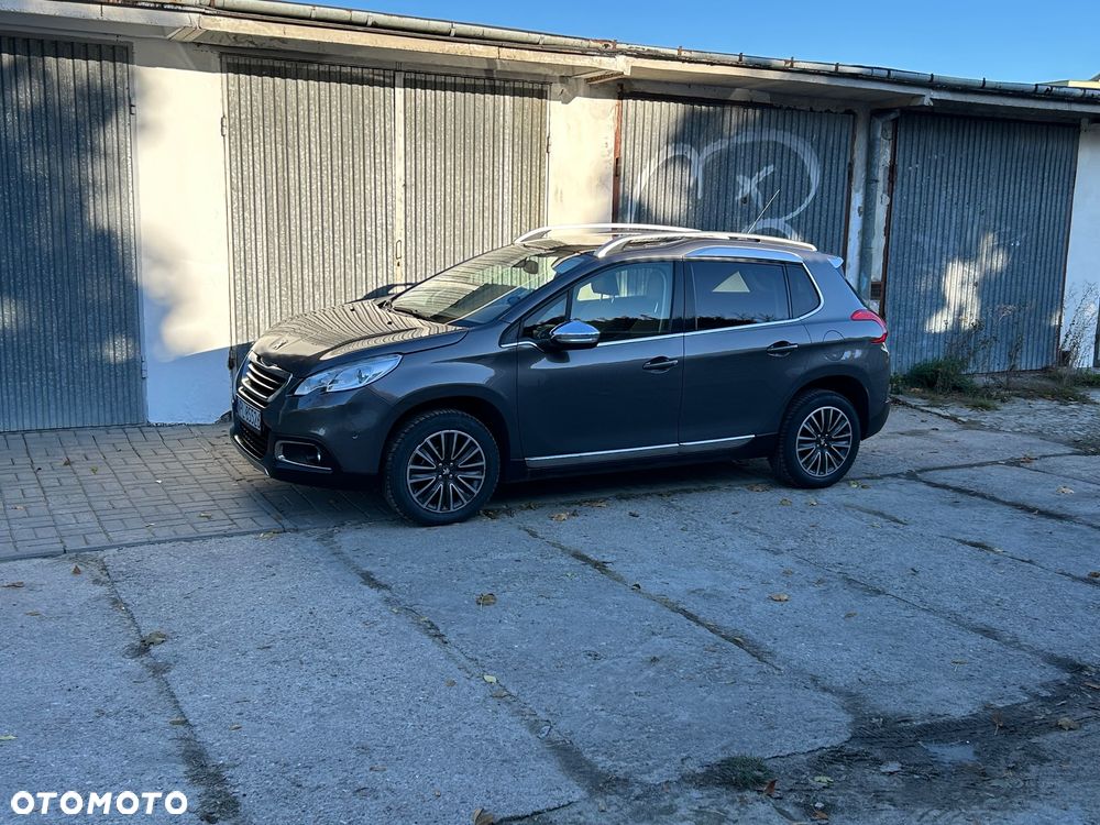 Peugeot 2008 1.6 e-HDi Allure S&S - 23