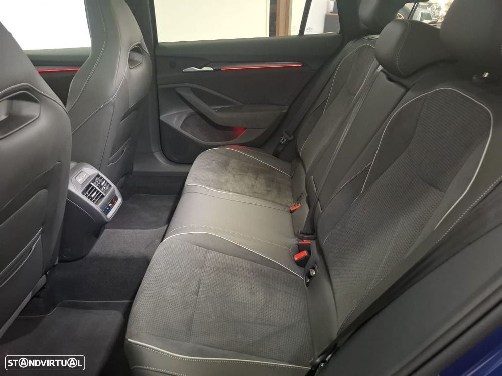 Skoda Superb Break 2.0 TDI Sportline DSG - 15