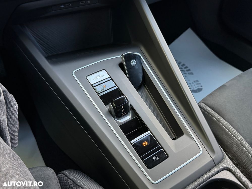 Volkswagen Golf 1.5 eTSI OPF DSG Style - 17