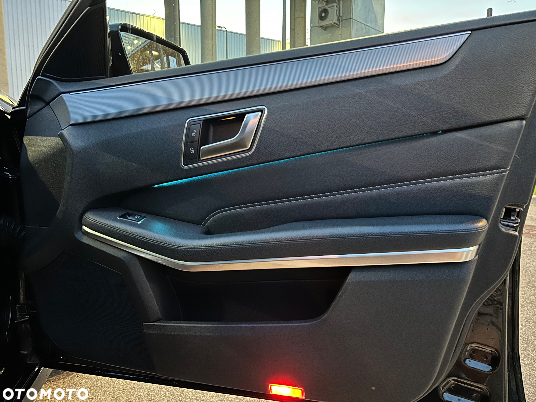 Mercedes-Benz Klasa E 250 BlueTEC 4-Matic Avantgarde - 26