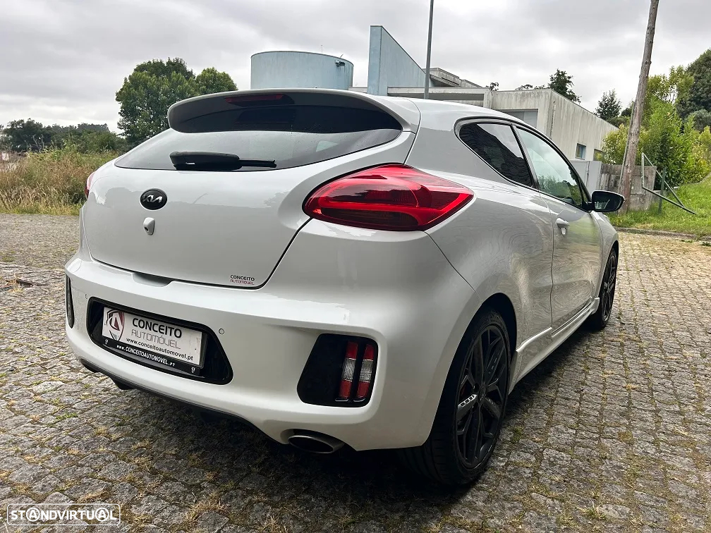 Kia Ceed S Coupé 1.6 CRDi GT Line - 10