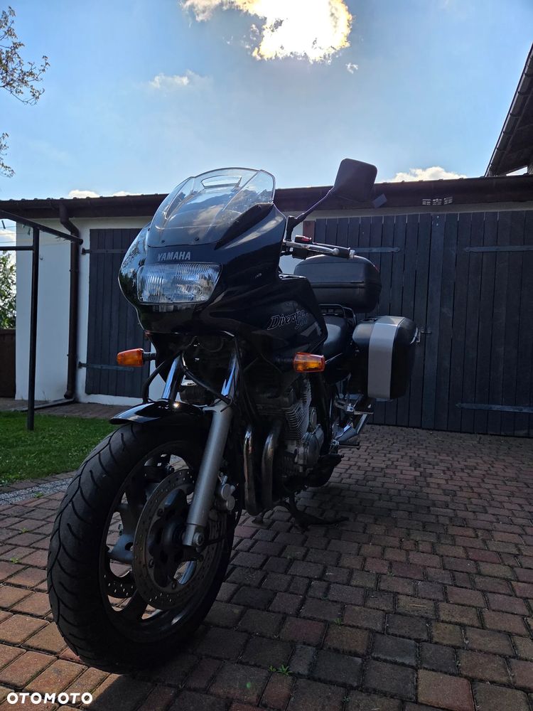 Yamaha XJ - 2