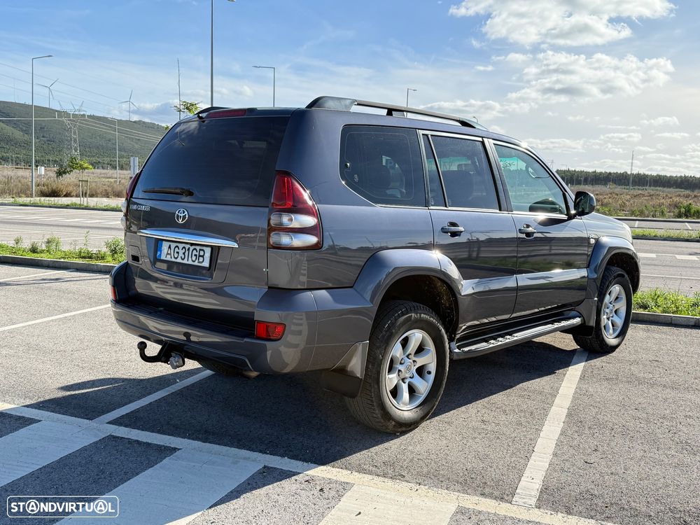 Toyota Land Cruiser D-4D Auto Executive - 5