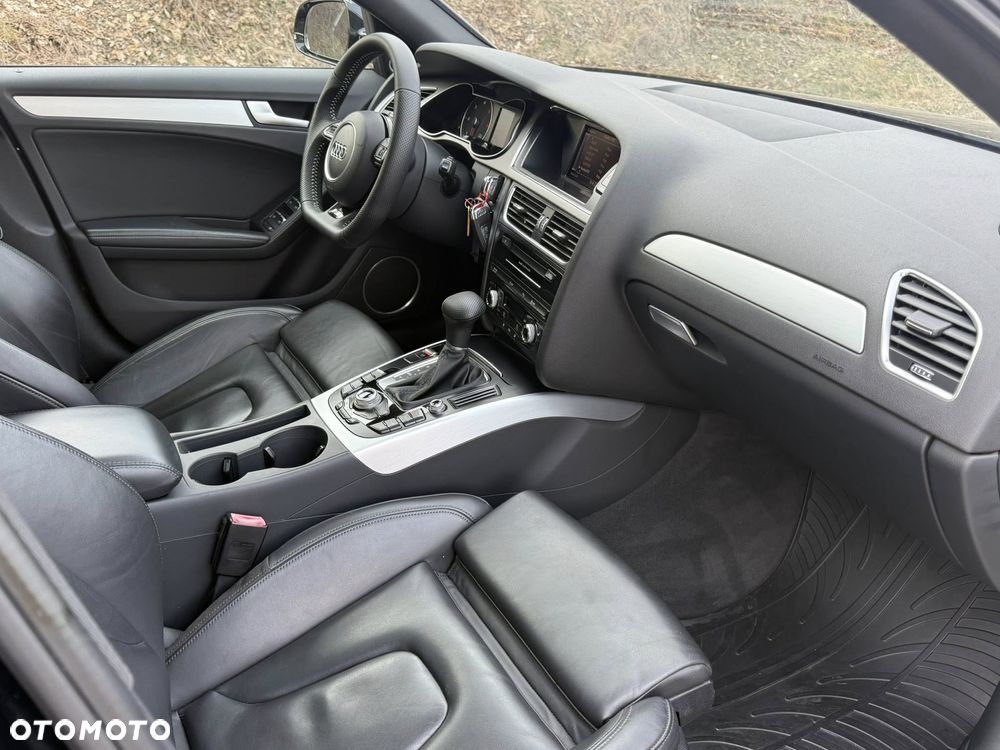 Audi A4 Avant 2.0 TDI DPF multitronic S line Sportpaket - 20