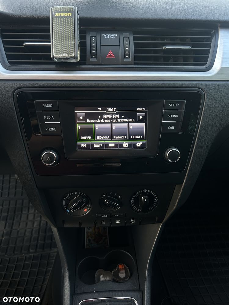 Skoda RAPID - 7