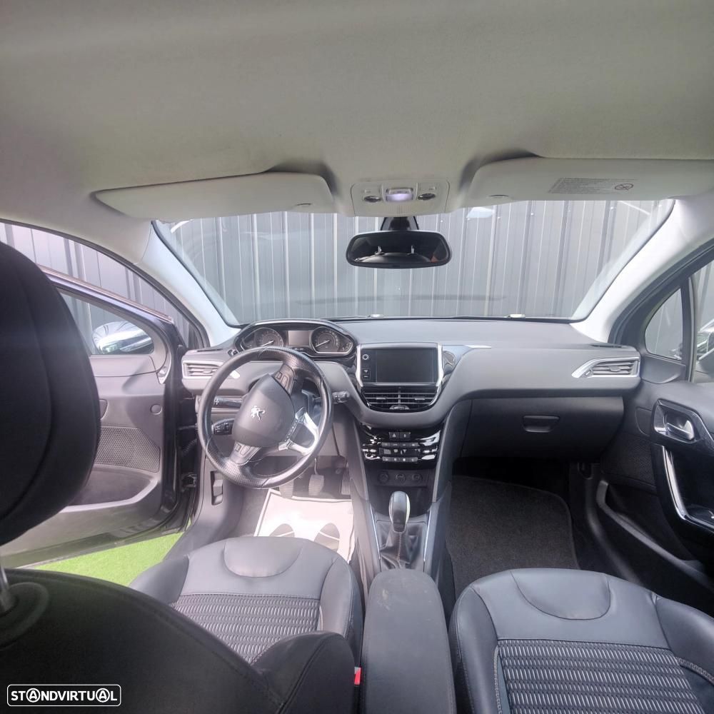 Peugeot 208 1.4 VTi Allure - 10